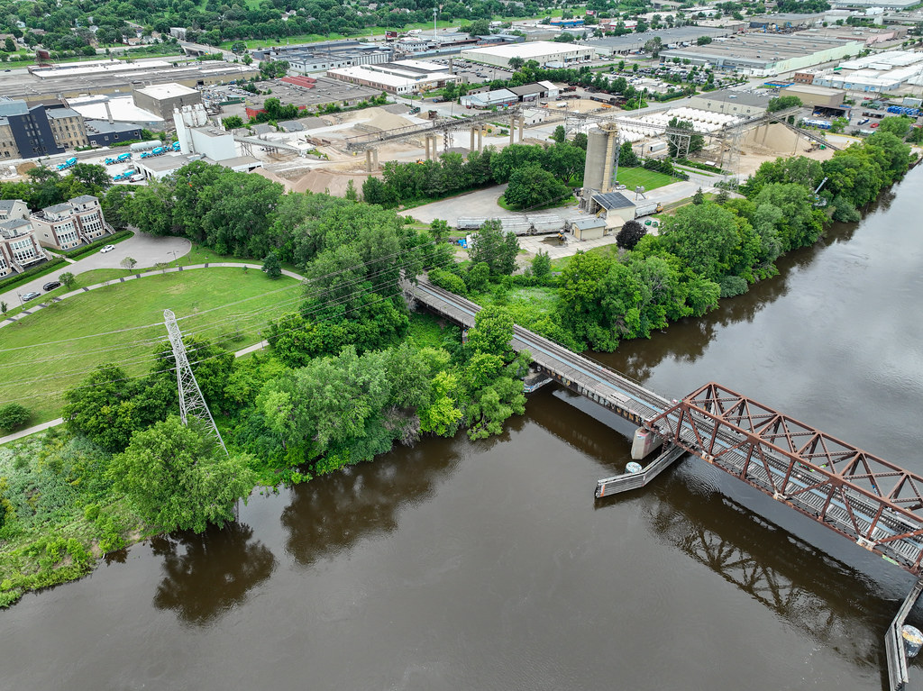 Aerial view of Orvin "Ole" Olson Park and the rail bridge on the Mississippi Riverfront.